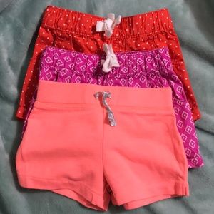 3 pairs of carters summer shorts 3T